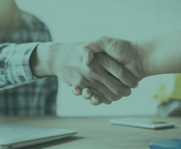 Speed Up Your Job Search with 10 Easy Networking Tips Speed Up Your Job Search with 10 Easy Networking Tips