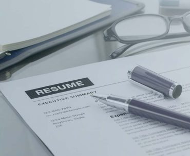 How to Write a Compelling Resume How to Write a Compelling Resume