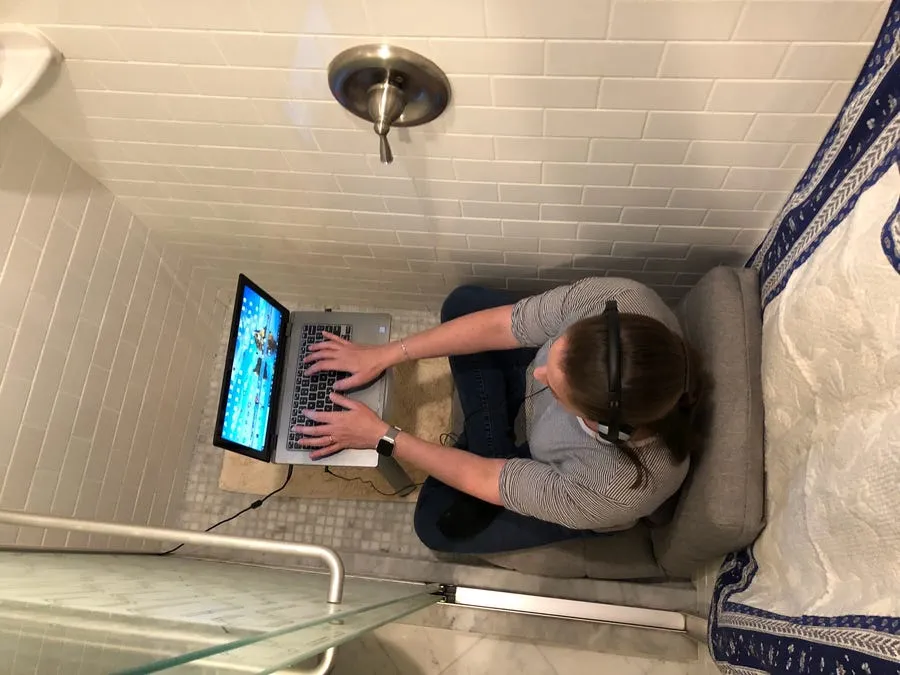 Turn bathroom into work from home setup